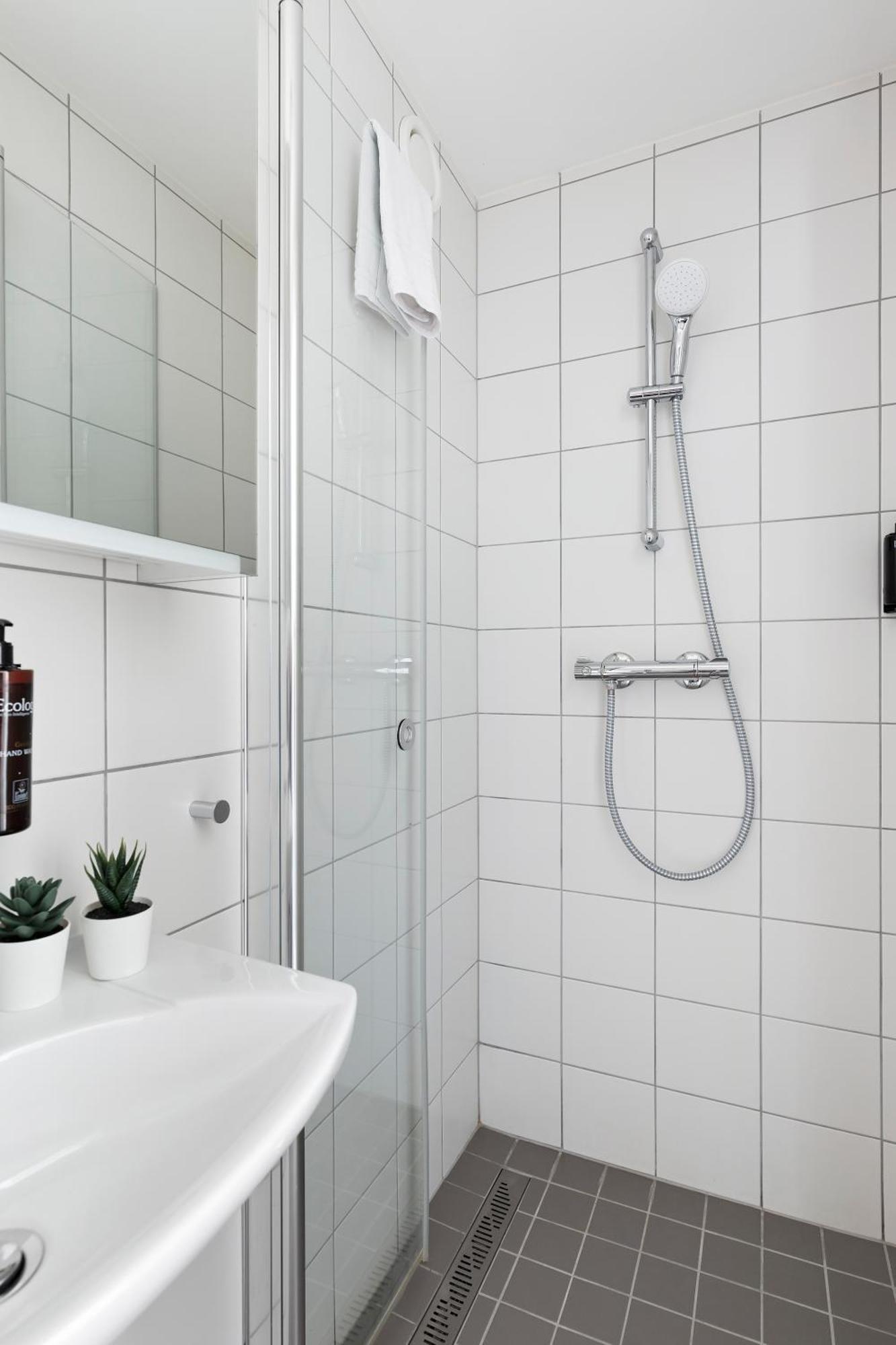 Forenom Hotel Flemingsberg - 10Min From Aelvsjoe Huddinge Bilik gambar